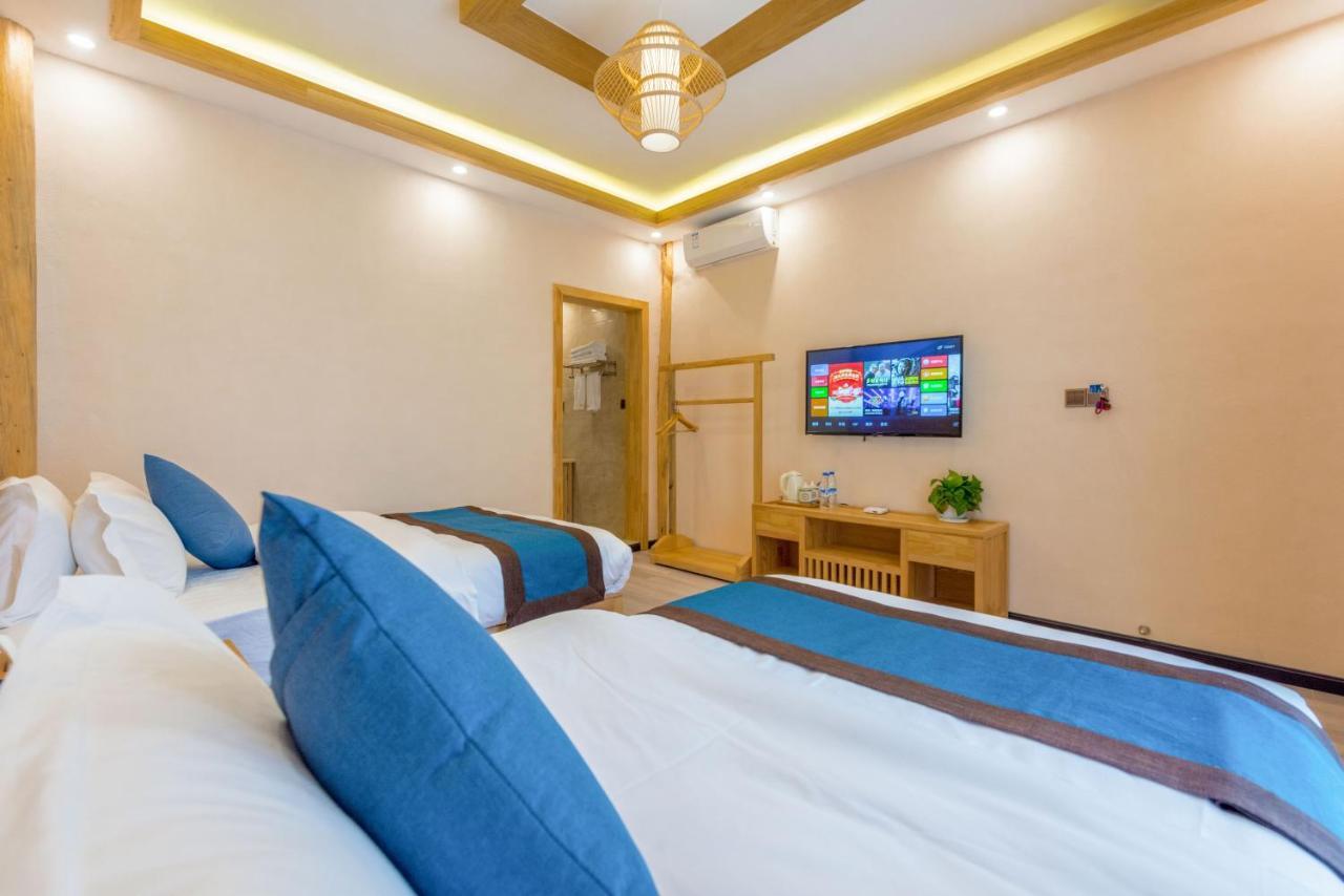 Peer & Forever Guest House Lijiang  Esterno foto